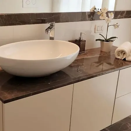 Rosae 62 Apartamento Brescia
